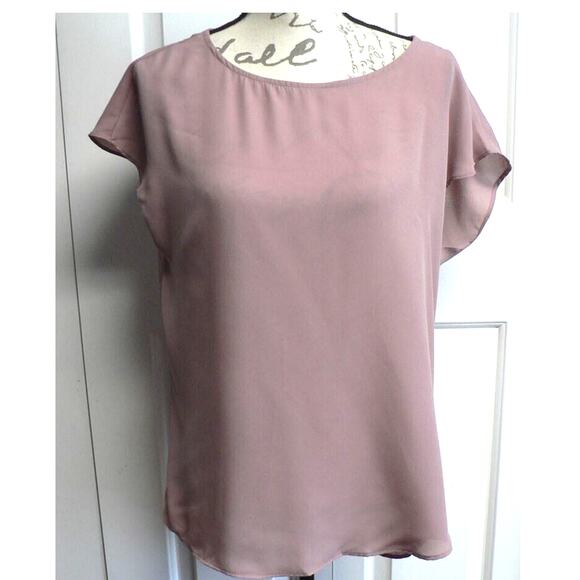 Pleione Round Neck Short Sleeve High-Low Tunic Top in Wood Rose XSmall MSRP $68 - Picture 1 of 4